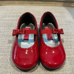 Red patent Dress Shoes with bow- model Krissie- 6M